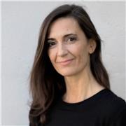 Docente di arte visiva, facilito i giovani ad apprendere attraverso la creatività